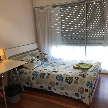 2 Proche Du Metro Convention Apartment
